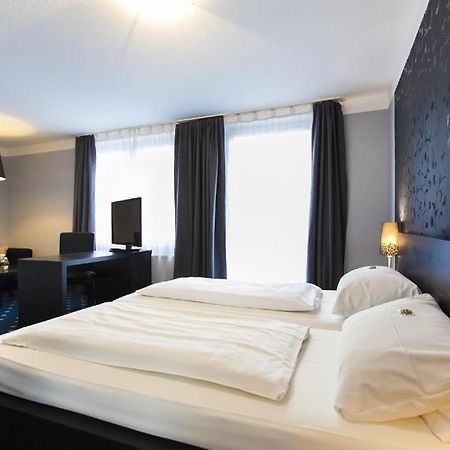 لانغنفلد Hotel Am Berliner Platz المظهر الخارجي الصورة